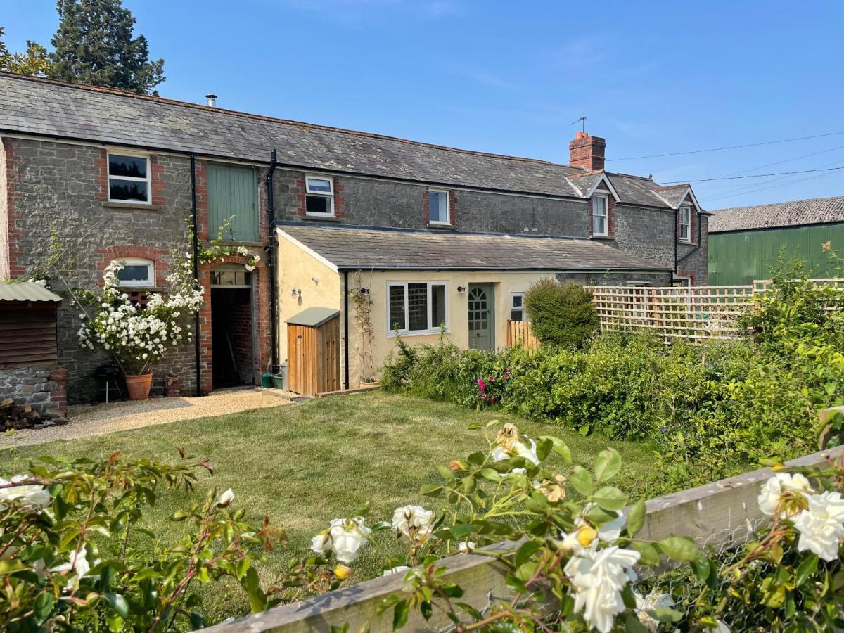 Relaxing Cottage In The Beautiful Usk Valley Exterior photo