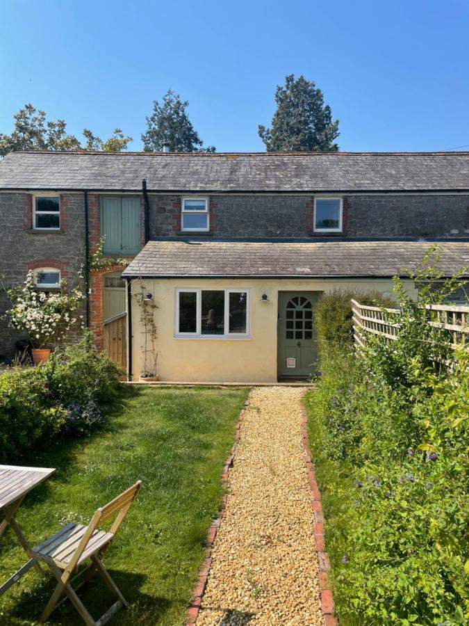 Relaxing Cottage In The Beautiful Usk Valley Exterior photo